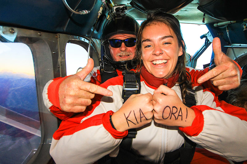 Skydive - What is the best way for you to Travel New Zealand? - An Investigation Backpackers World Travel Blog